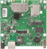 Wi-Fi маршрутизатор (роутер) MikroTik 912UAG-2HPnD RouterBOARD